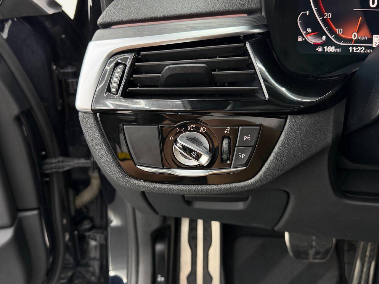 BMW 5-Series 540i 2021