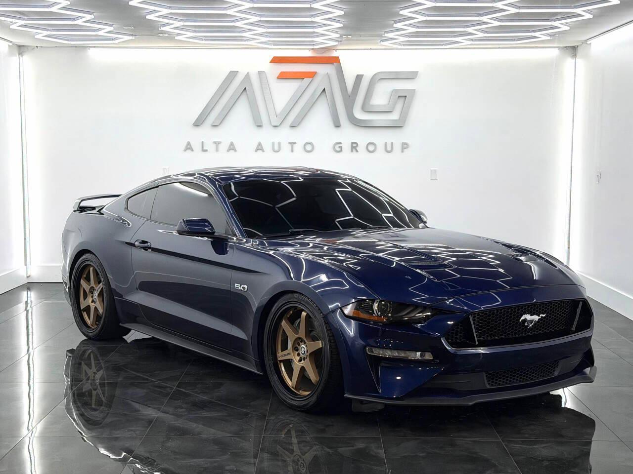 Ford Mustang GT Premium Coupe 2018