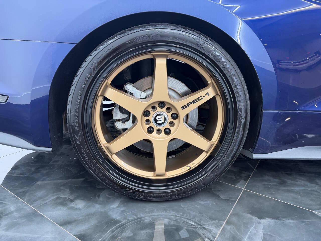 Ford Mustang GT Premium Coupe 2018