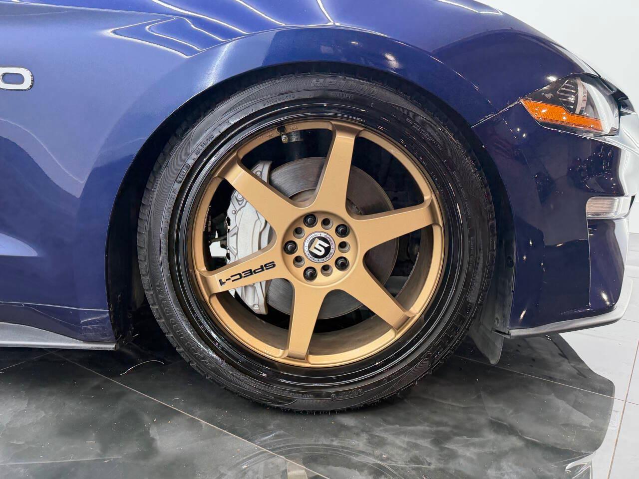 Ford Mustang GT Premium Coupe 2018