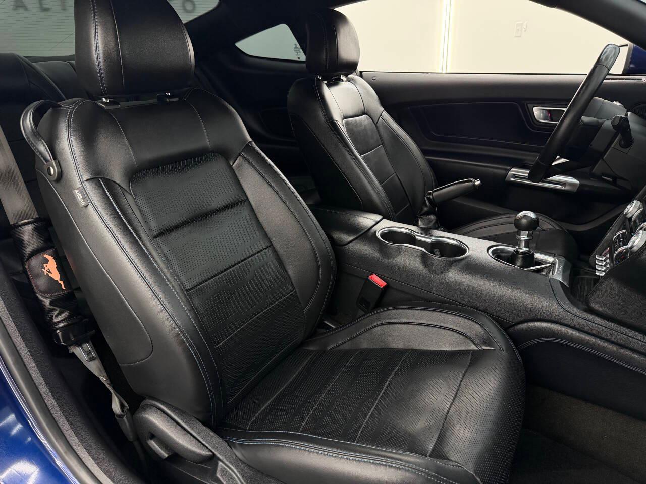 Ford Mustang GT Premium Coupe 2018