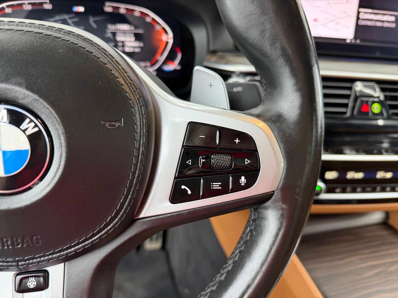 BMW 5-Series 540i 2021