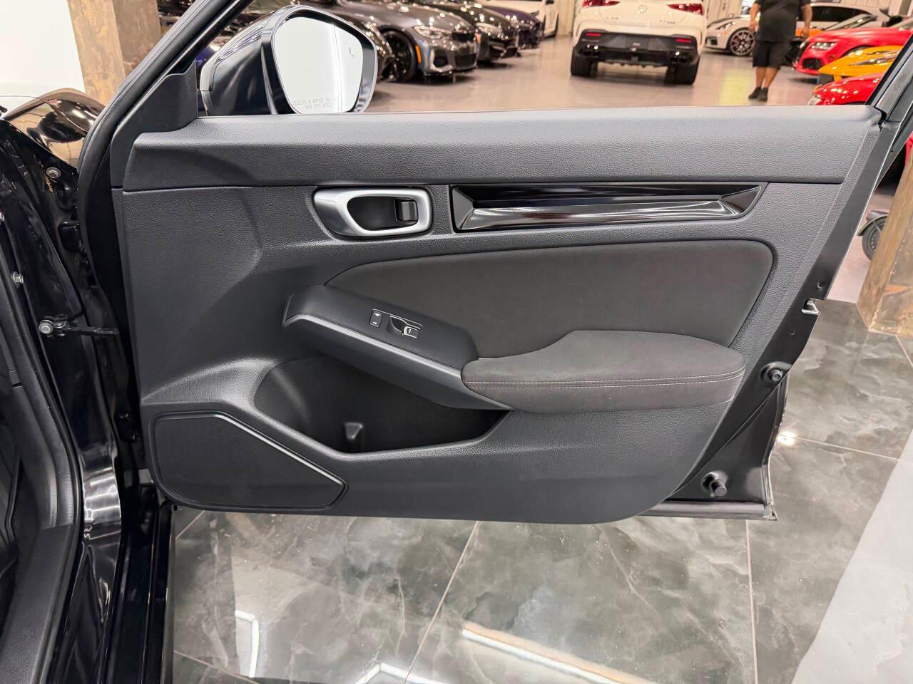Honda Civic EX Sedan CVT 2023