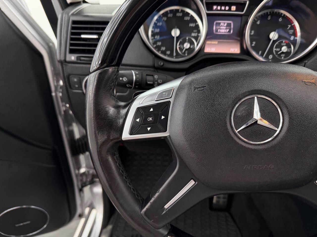 Mercedes-Benz G-Class G550 4MATIC 2013