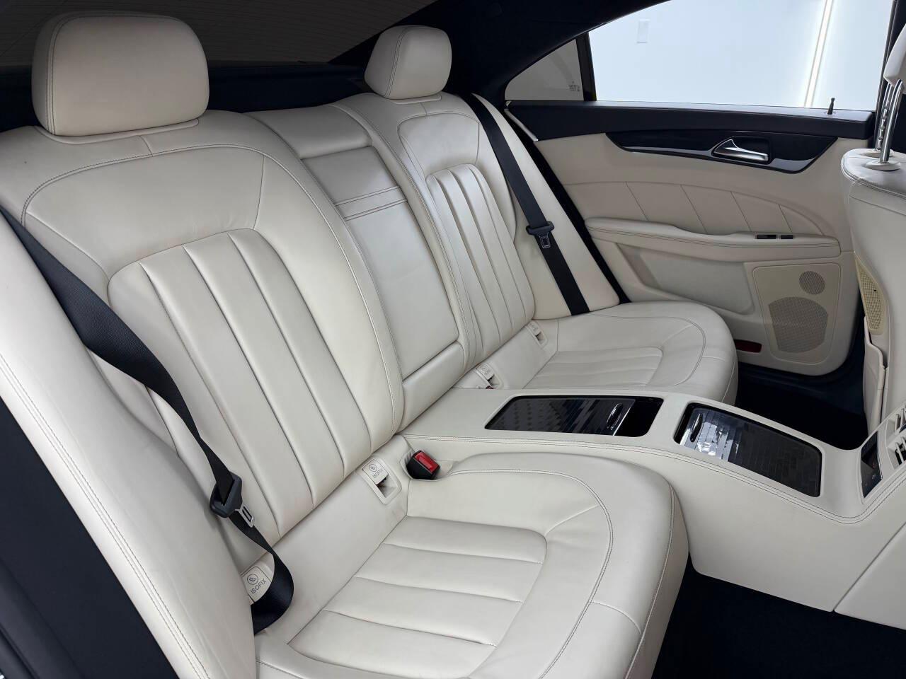 Mercedes-Benz CLS-Class CLS550 4MATIC 2016