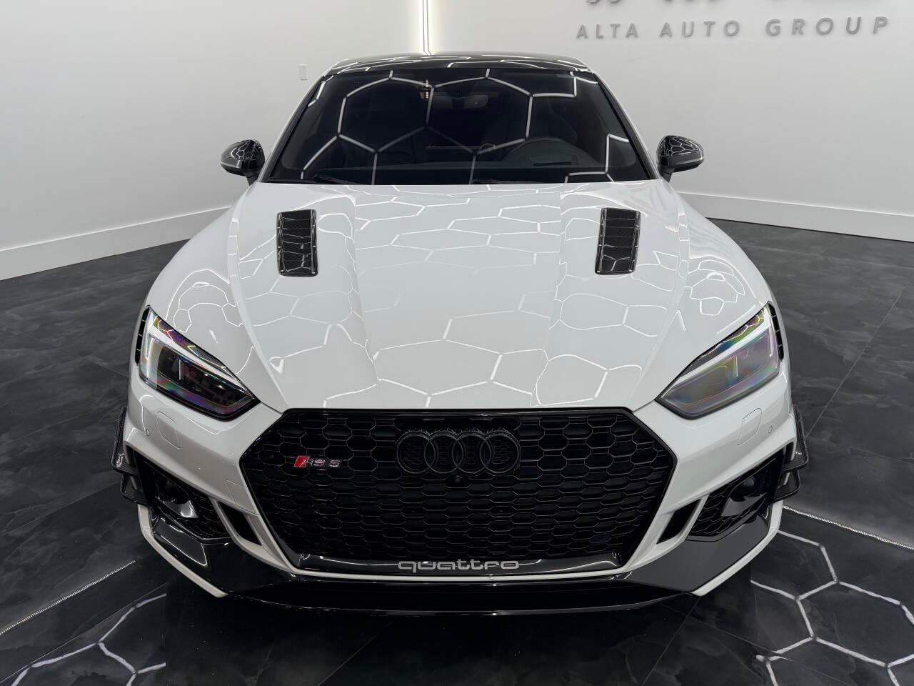 Audi RS5 quattro Coupe 2019