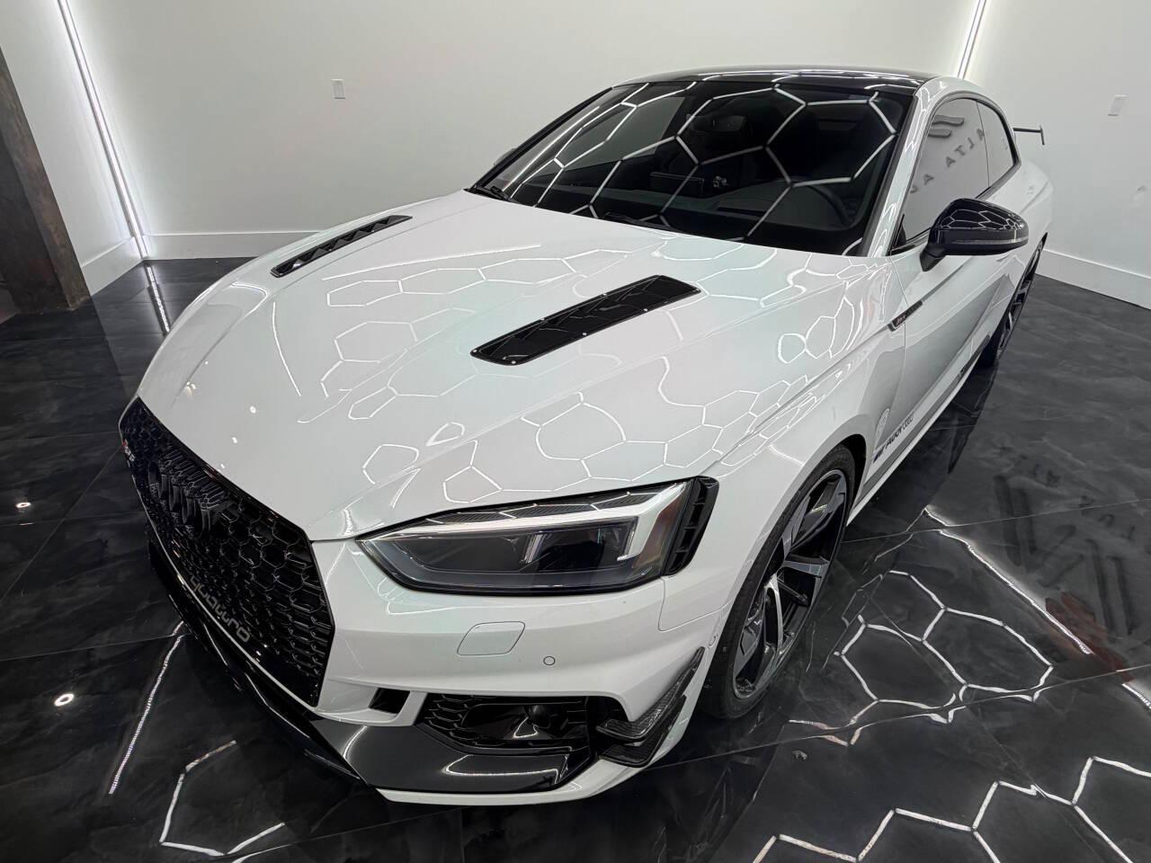 Audi RS5 quattro Coupe 2019