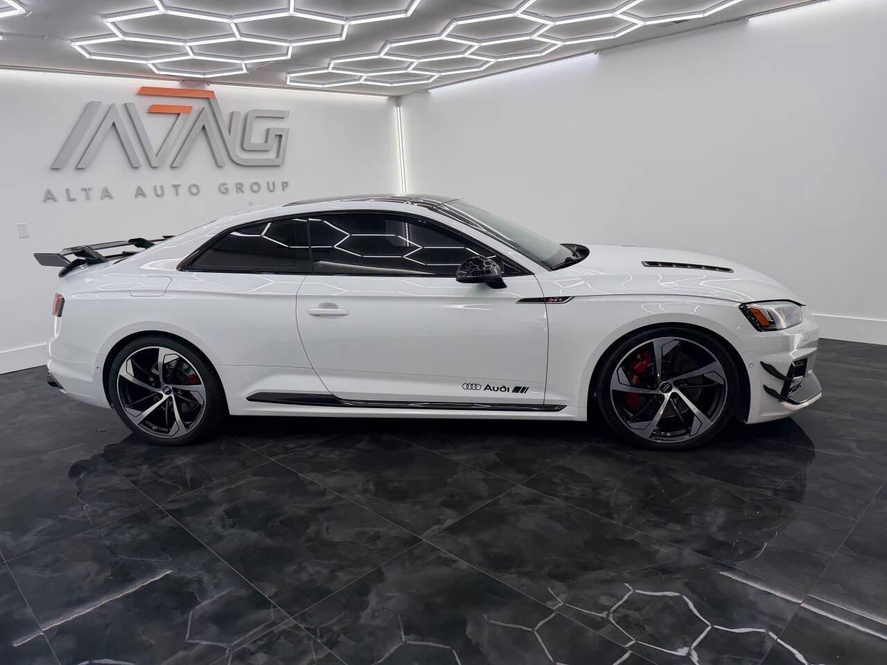 Audi RS5 quattro Coupe 2019