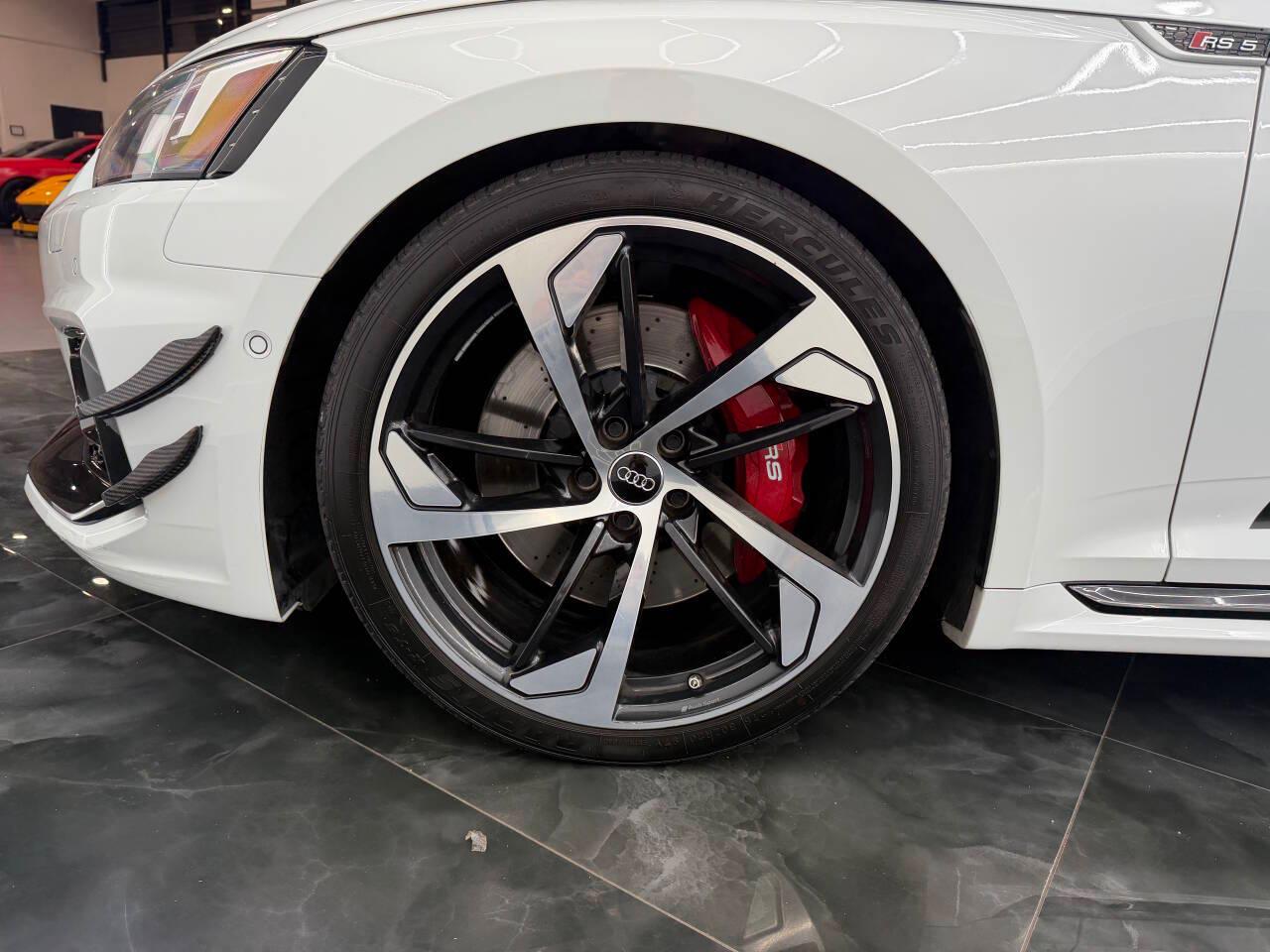 Audi RS5 quattro Coupe 2019