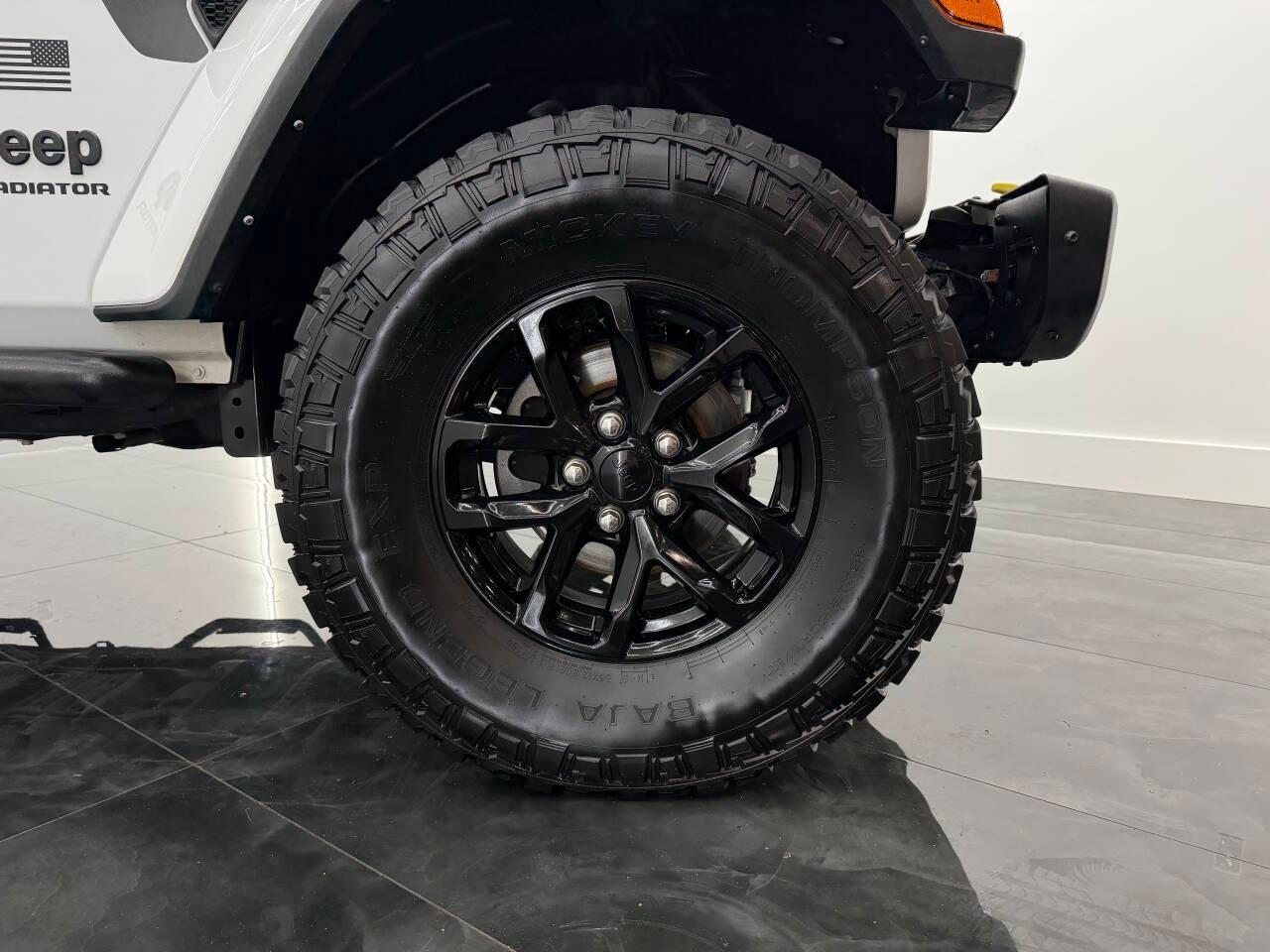 Jeep Gladiator Sport 2023