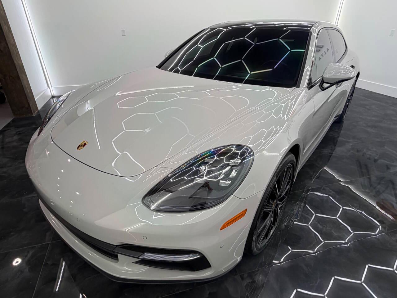 Porsche Panamera 4 Sport Turismo 2019