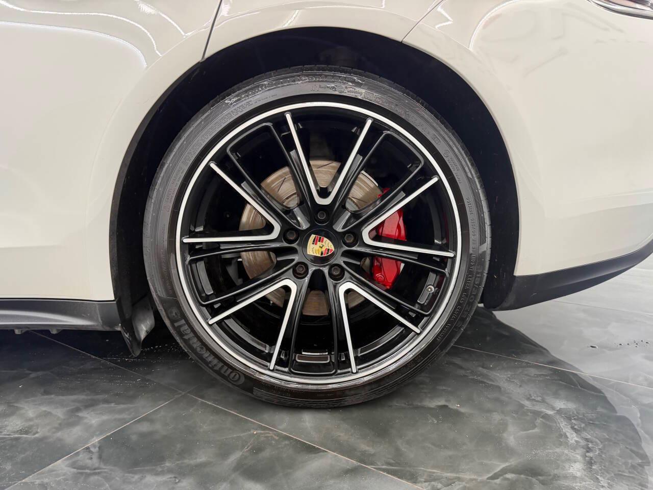 Porsche Panamera 4 Sport Turismo 2019