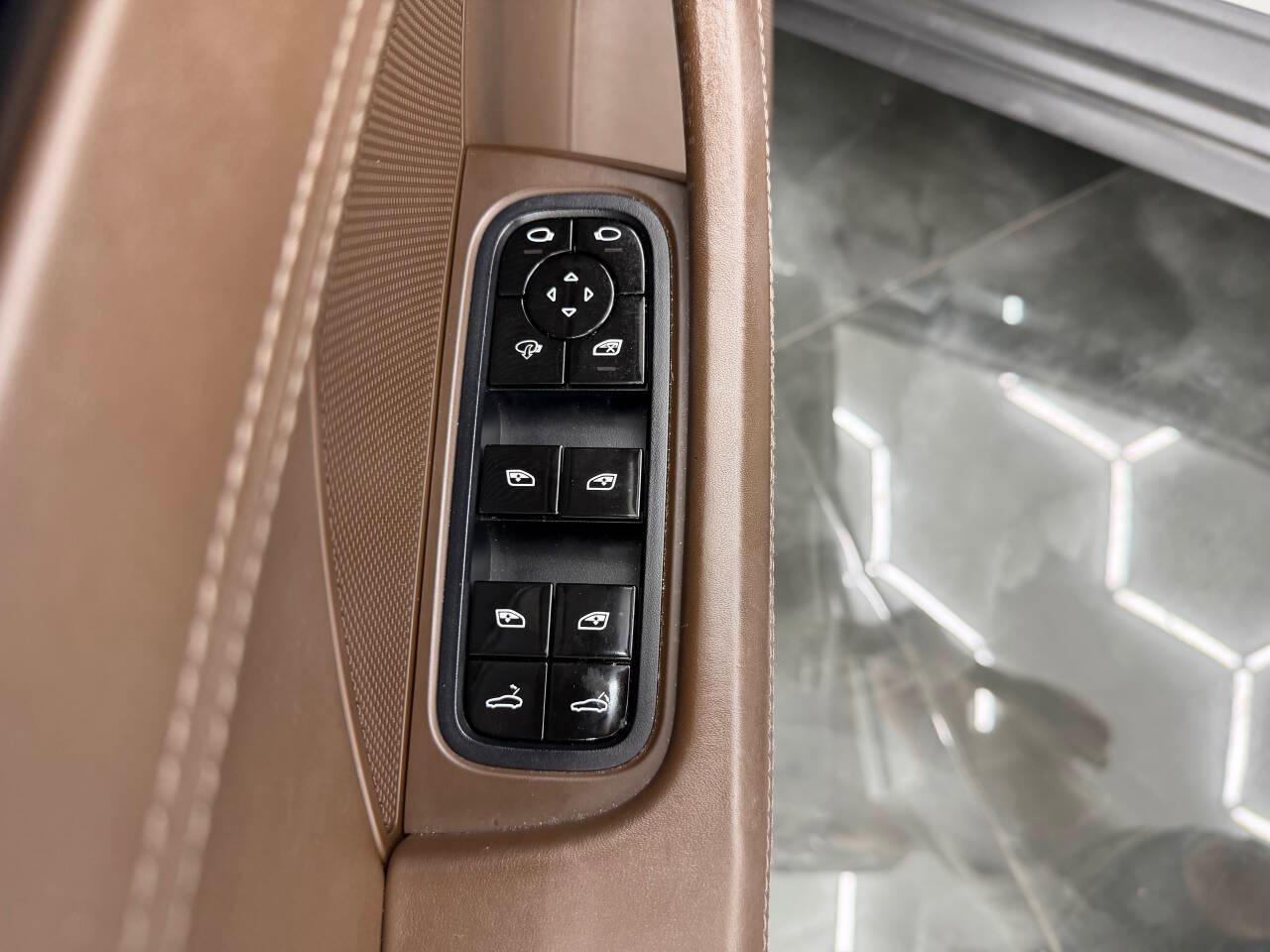 Porsche Panamera 4 Sport Turismo 2019