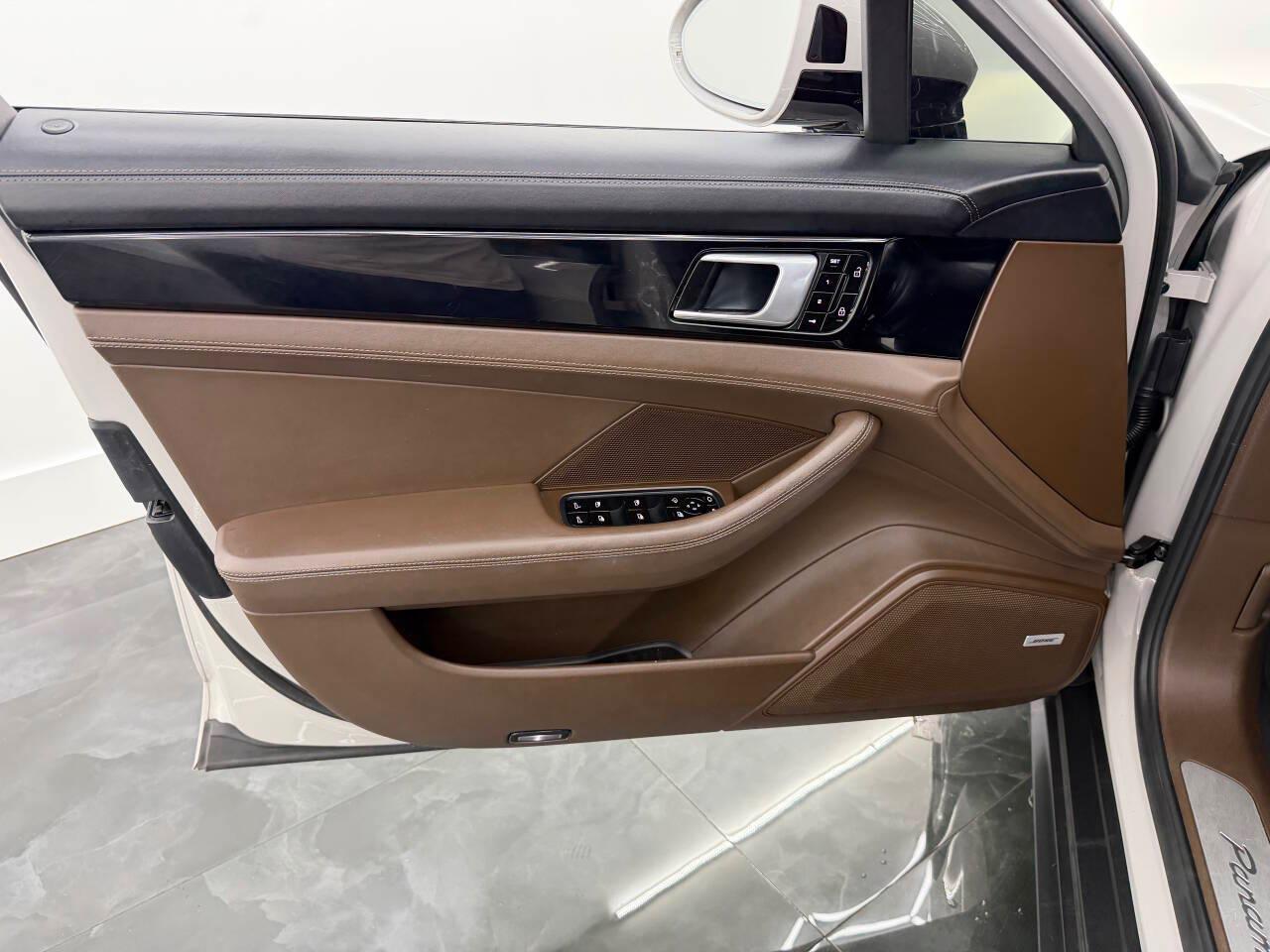 Porsche Panamera 4 Sport Turismo 2019