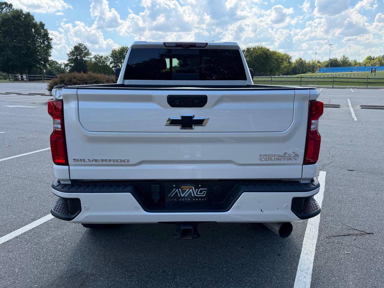 Chevrolet Silverado 2500HD High Country Crew Cab Short Box 4WD 2023