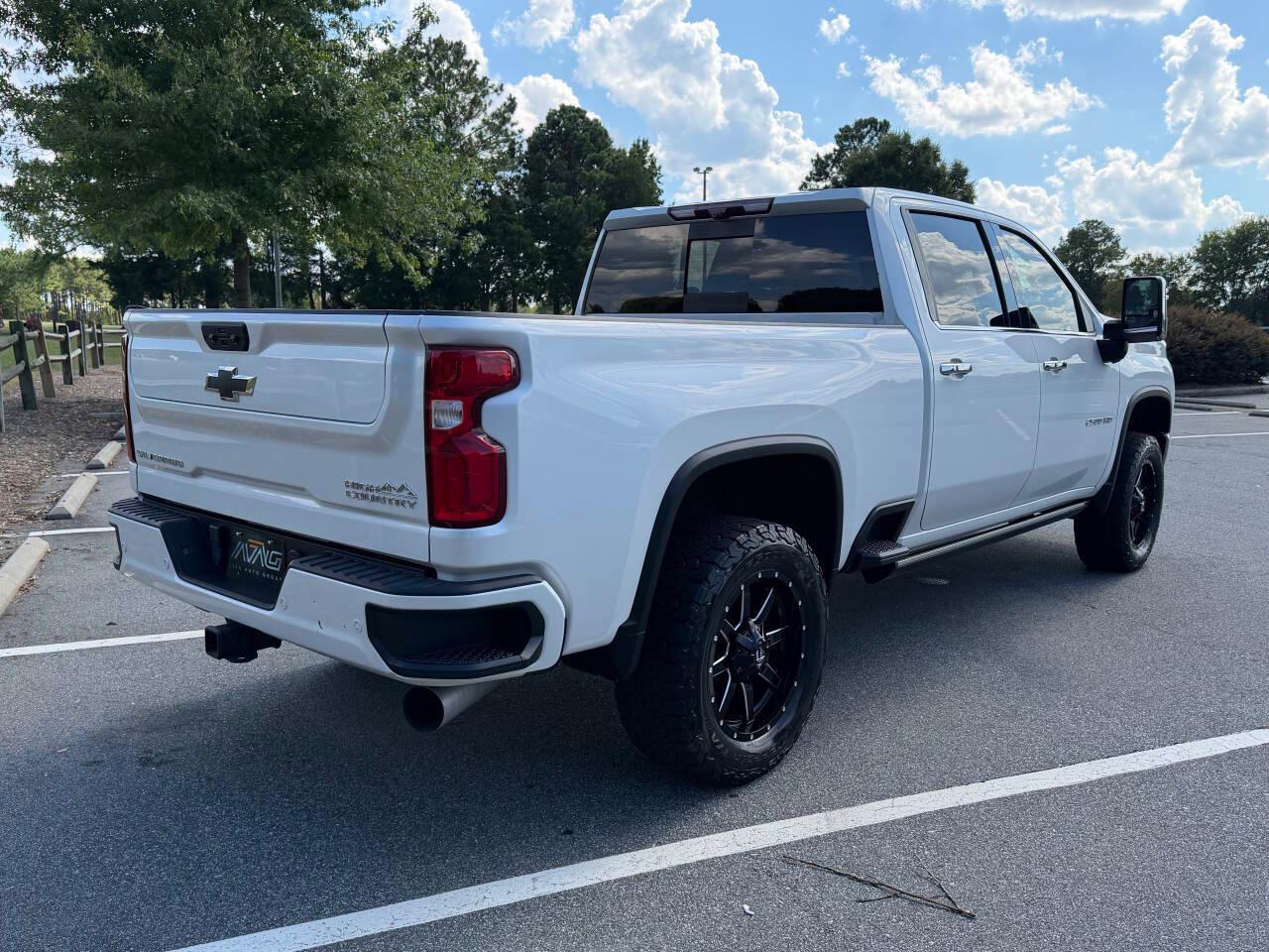 Chevrolet Silverado 2500HD High Country Crew Cab Short Box 4WD 2023