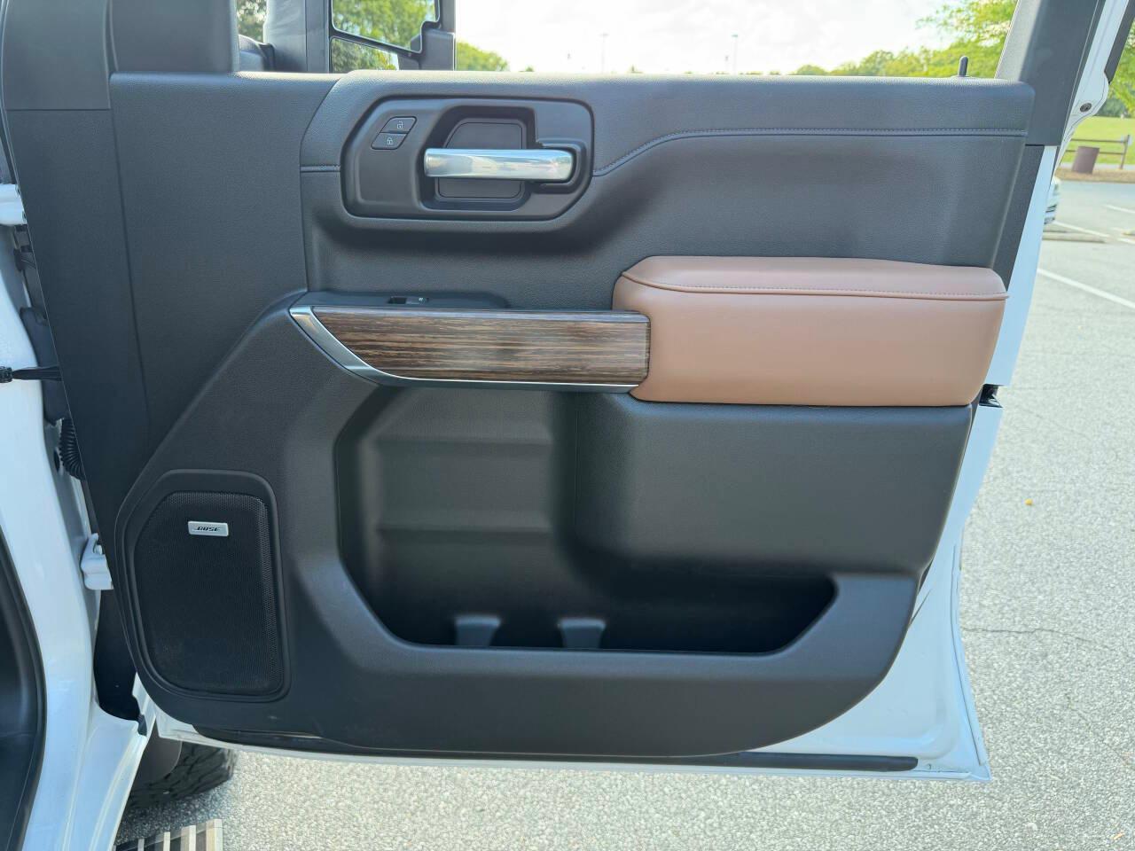 Chevrolet Silverado 2500HD High Country Crew Cab Short Box 4WD 2023