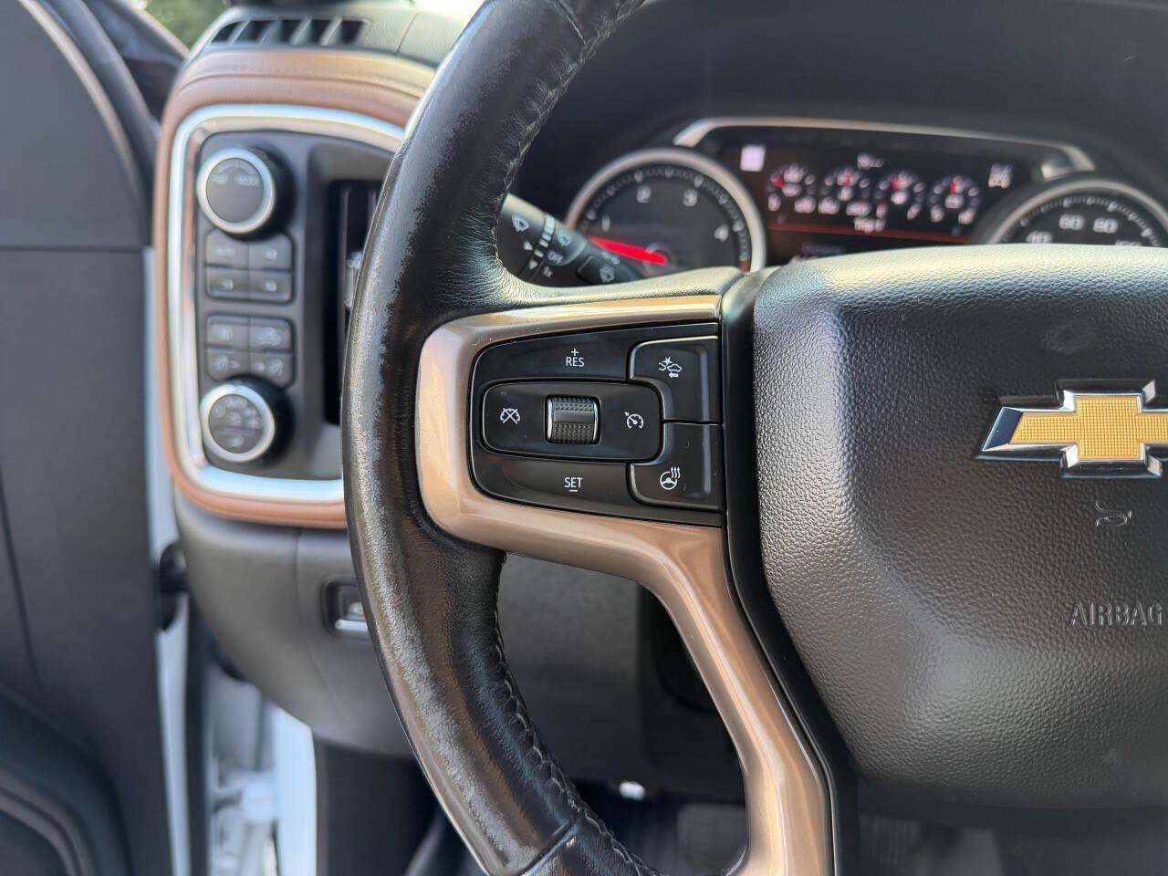 Chevrolet Silverado 2500HD High Country Crew Cab Short Box 4WD 2023