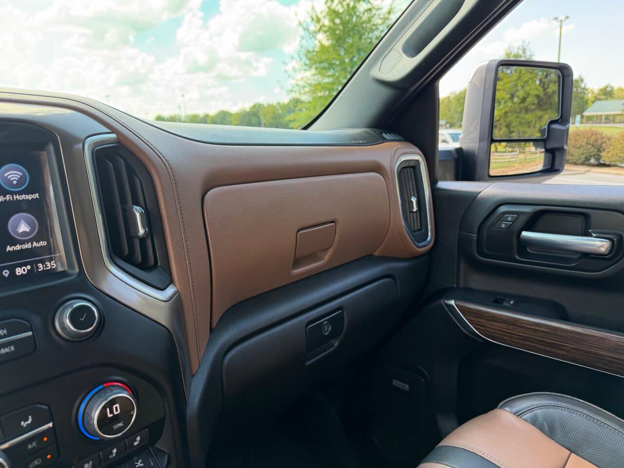 Chevrolet Silverado 2500HD High Country Crew Cab Short Box 4WD 2023