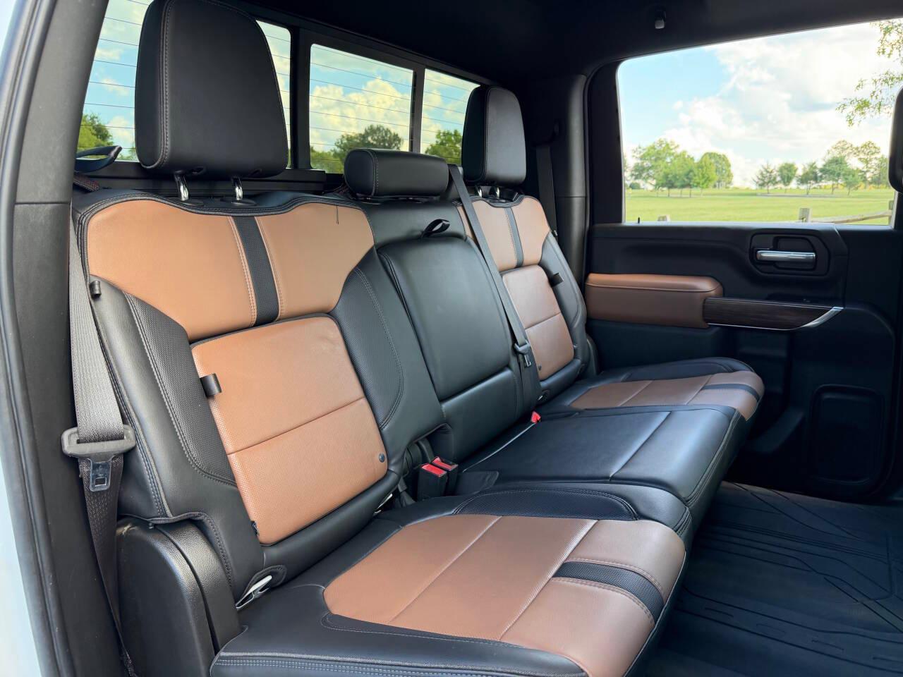 Chevrolet Silverado 2500HD High Country Crew Cab Short Box 4WD 2023