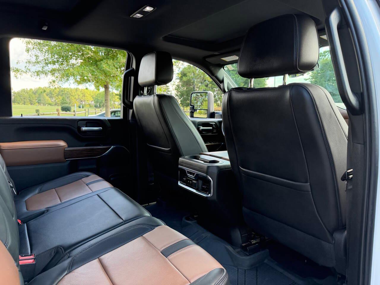 Chevrolet Silverado 2500HD High Country Crew Cab Short Box 4WD 2023