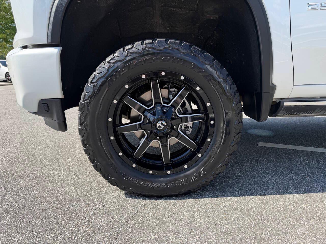 Chevrolet Silverado 2500HD High Country Crew Cab Short Box 4WD 2023