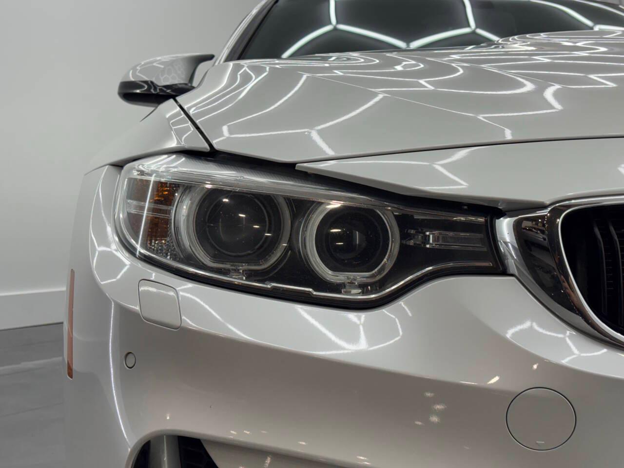 BMW M4 Coupe 2016