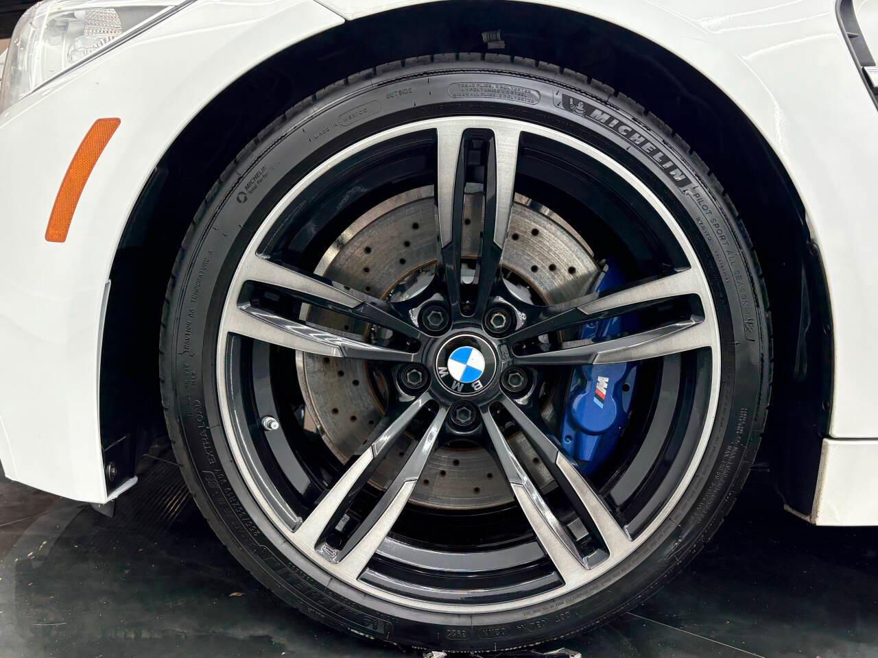 BMW M4 Coupe 2016