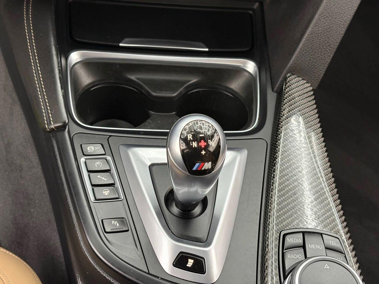 BMW M4 Coupe 2016
