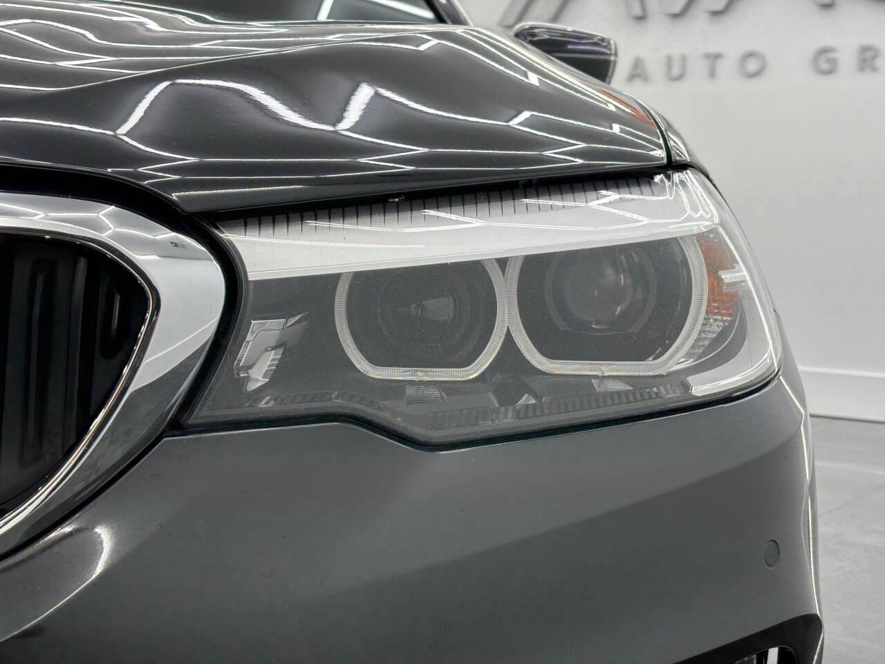BMW 5-Series 530i xDrive 2018