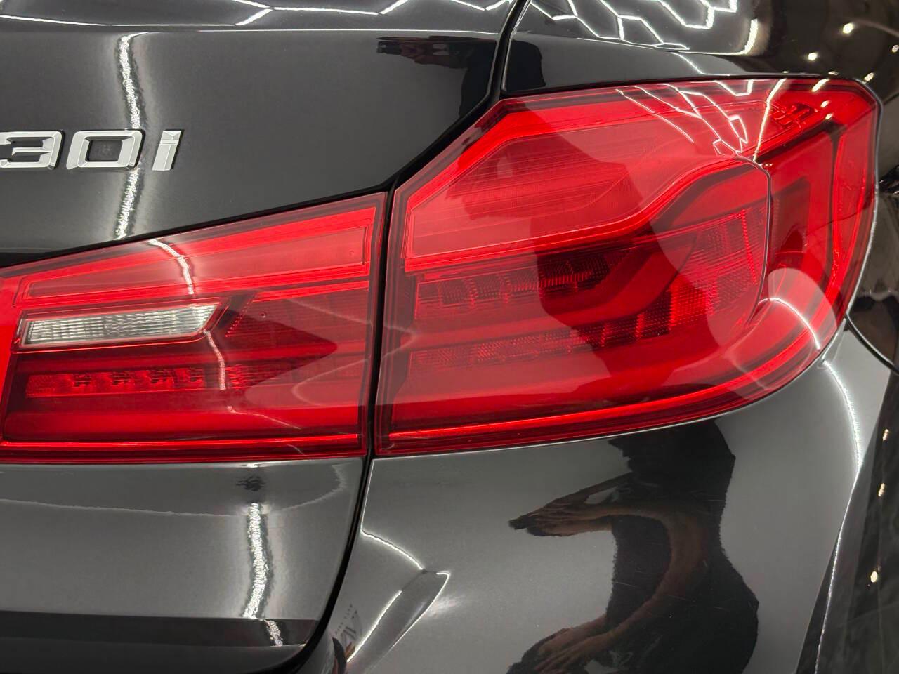 BMW 5-Series 530i xDrive 2018