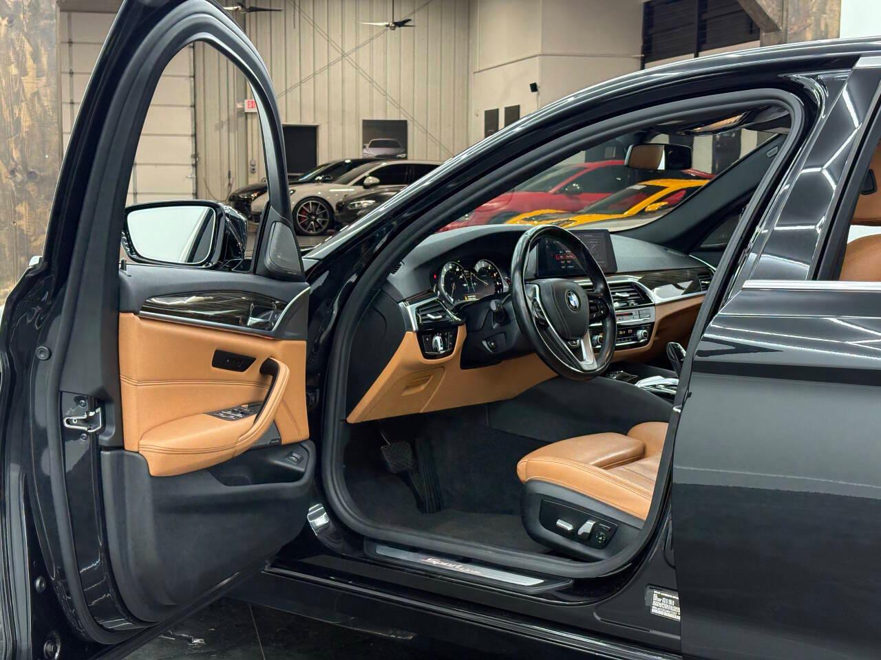 BMW 5-Series 530i xDrive 2018