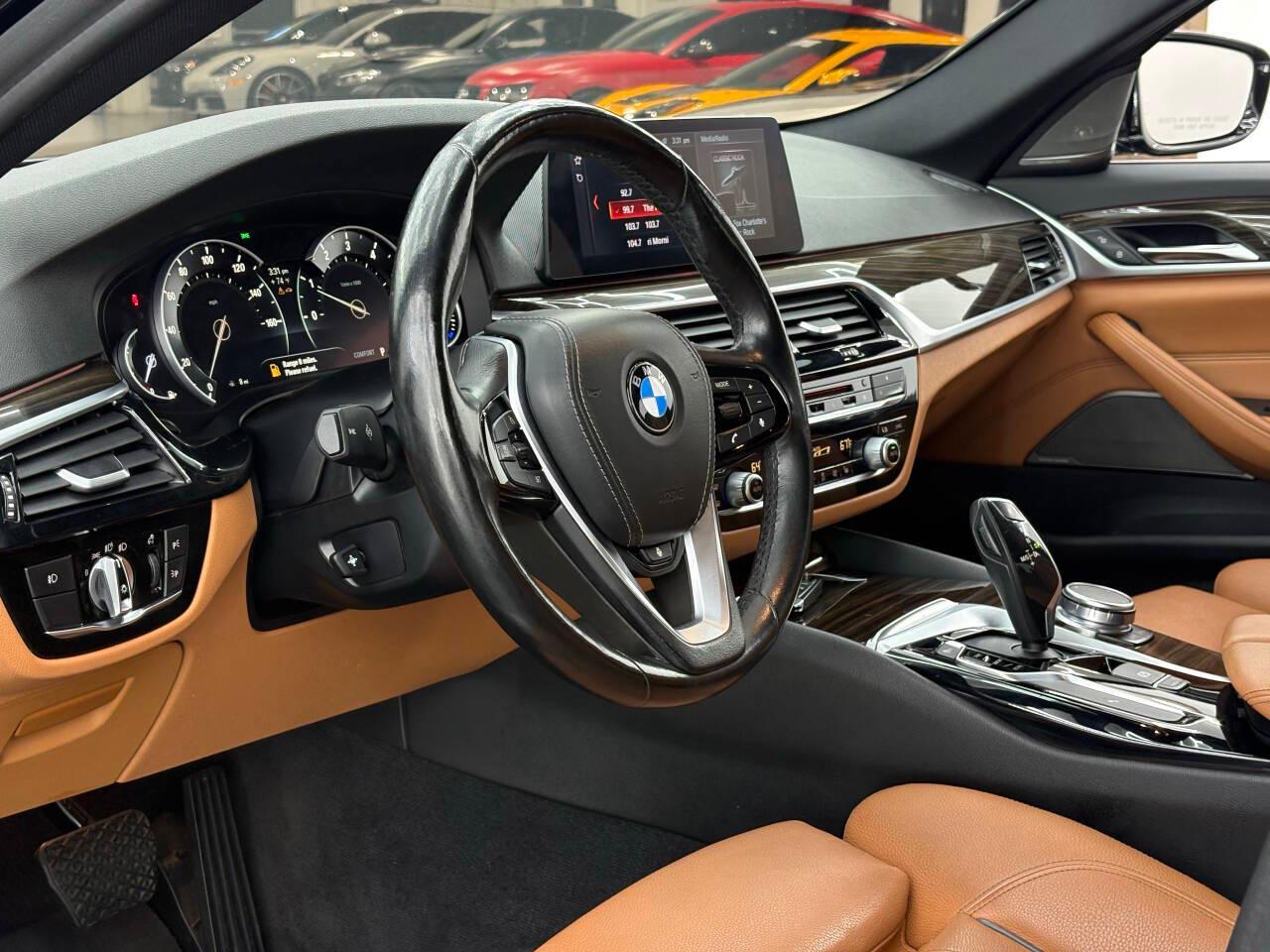 BMW 5-Series 530i xDrive 2018