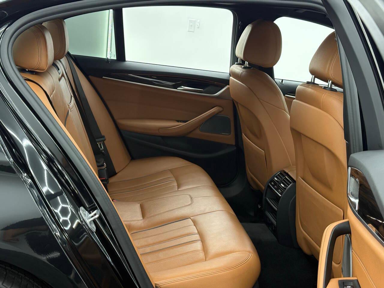 BMW 5-Series 530i xDrive 2018