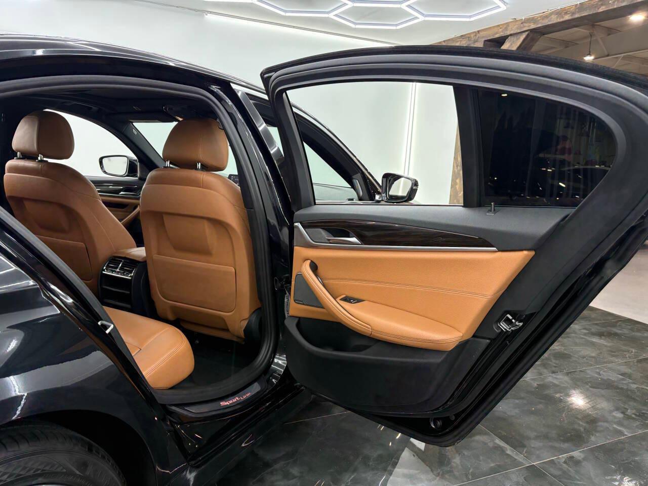 BMW 5-Series 530i xDrive 2018