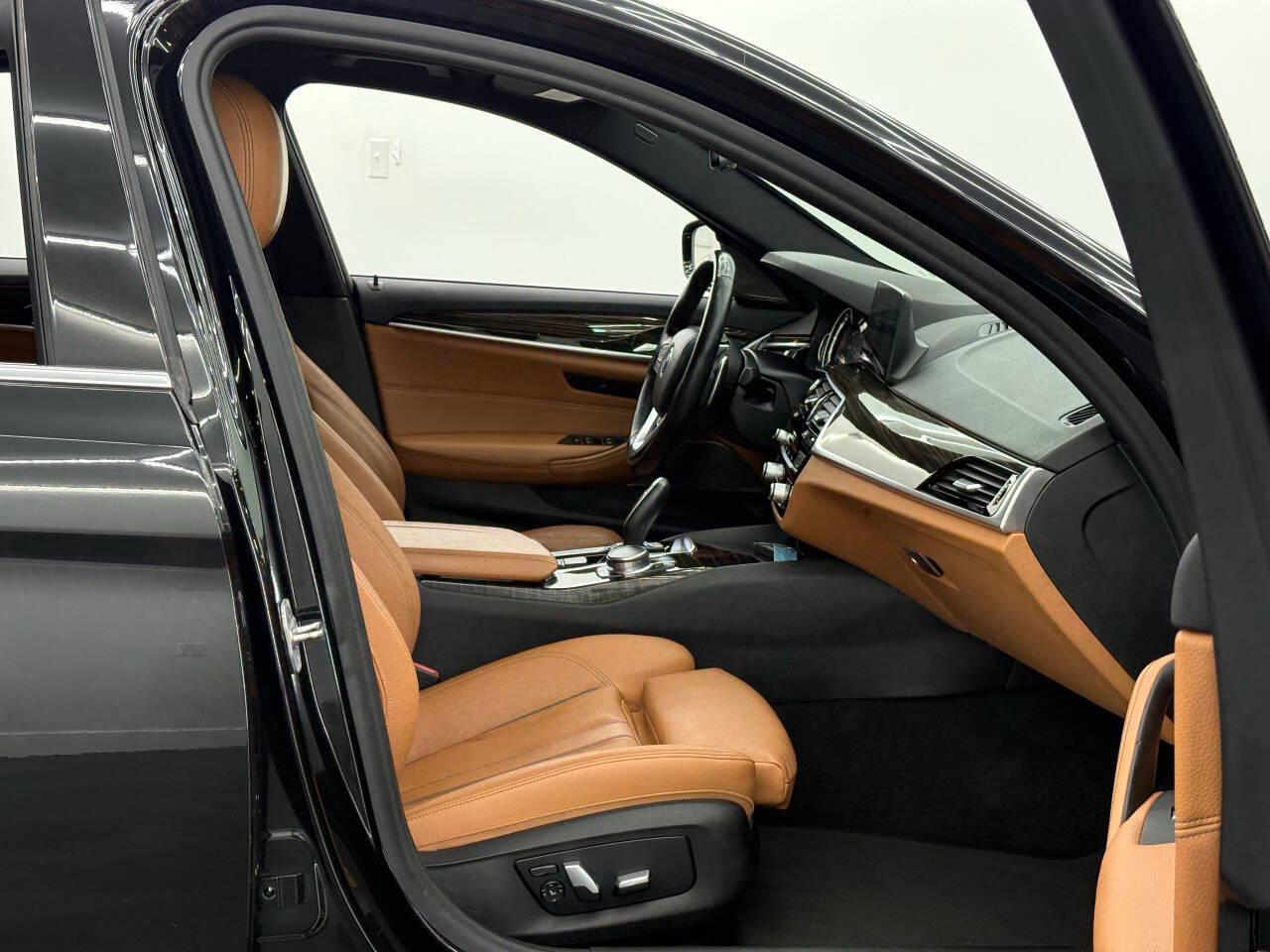 BMW 5-Series 530i xDrive 2018