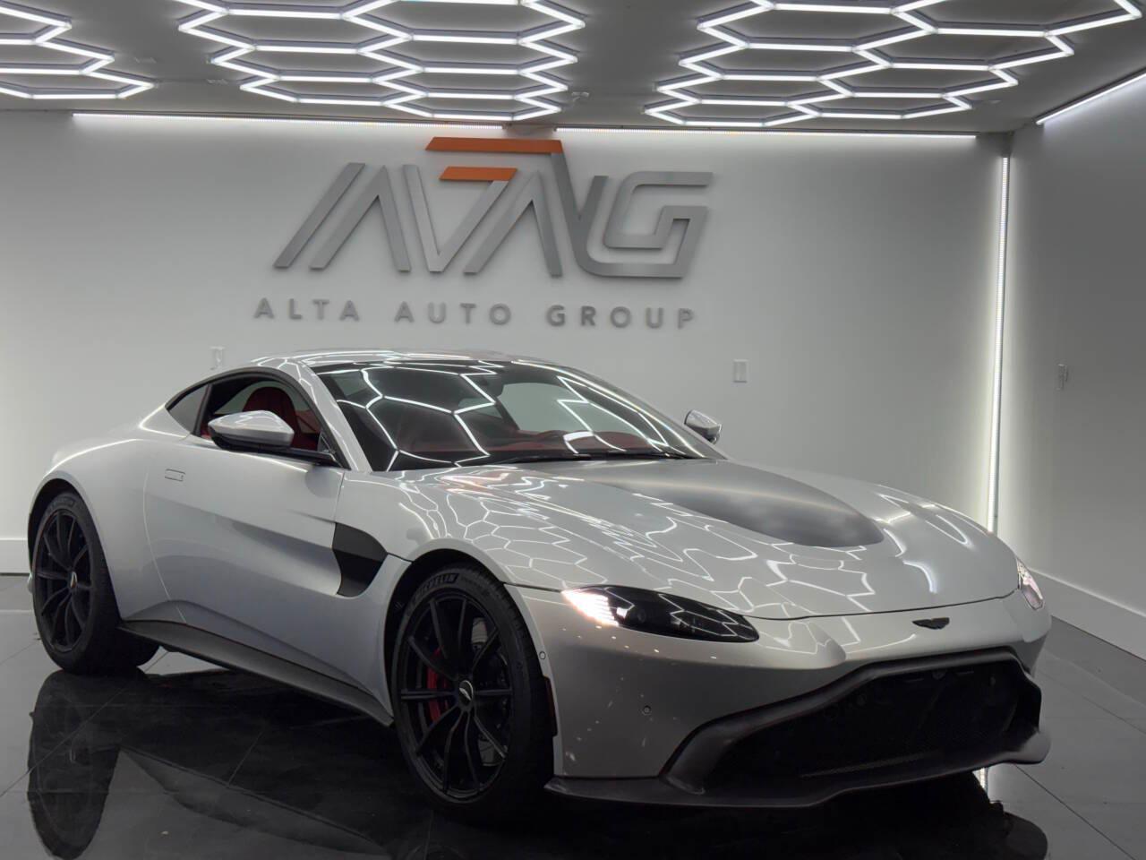 Aston Martin Vantage Base 2019