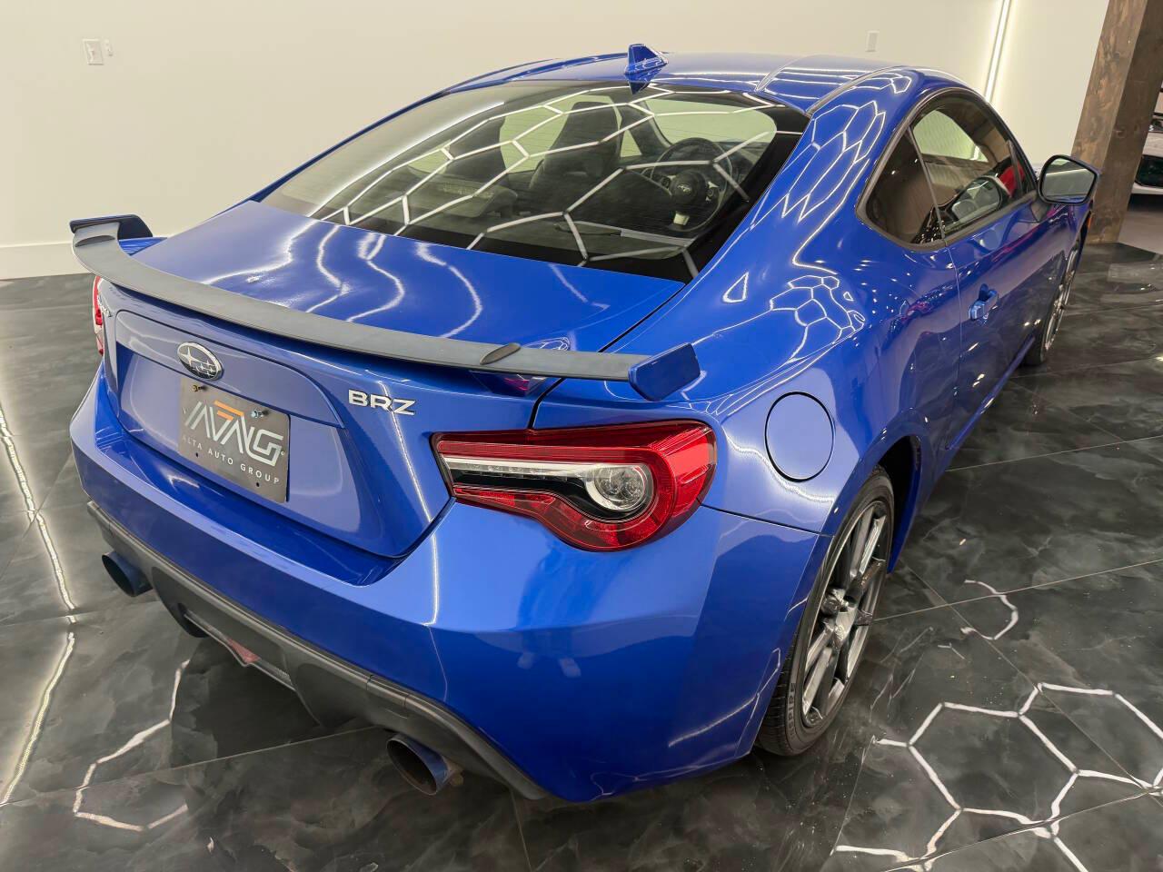 Subaru BRZ Limited 6M 2017