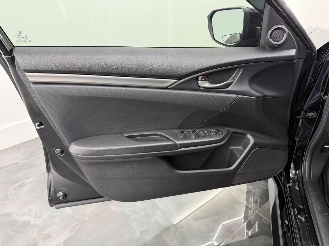 Honda Civic Sport Hatchback CVT 2021