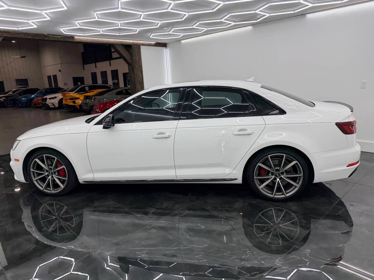 Audi A4 2.0 TFSI Premium Plus quattro 7A 2018