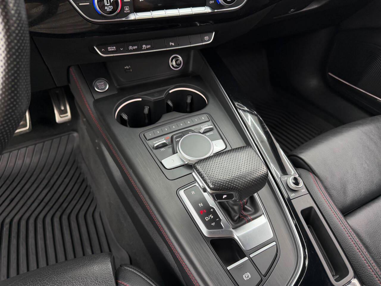 Audi A4 2.0 TFSI Premium Plus quattro 7A 2018