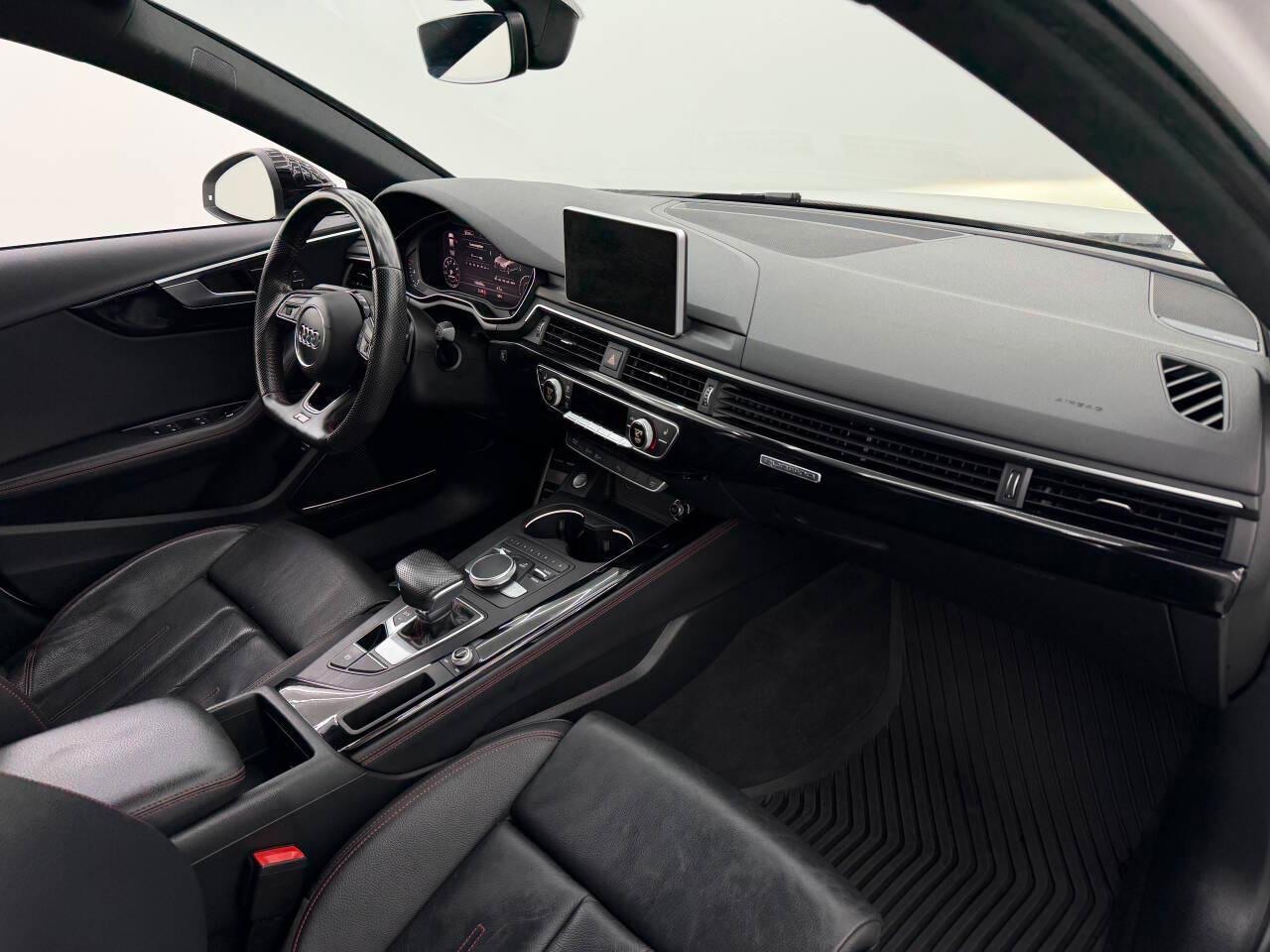 Audi A4 2.0 TFSI Premium Plus quattro 7A 2018