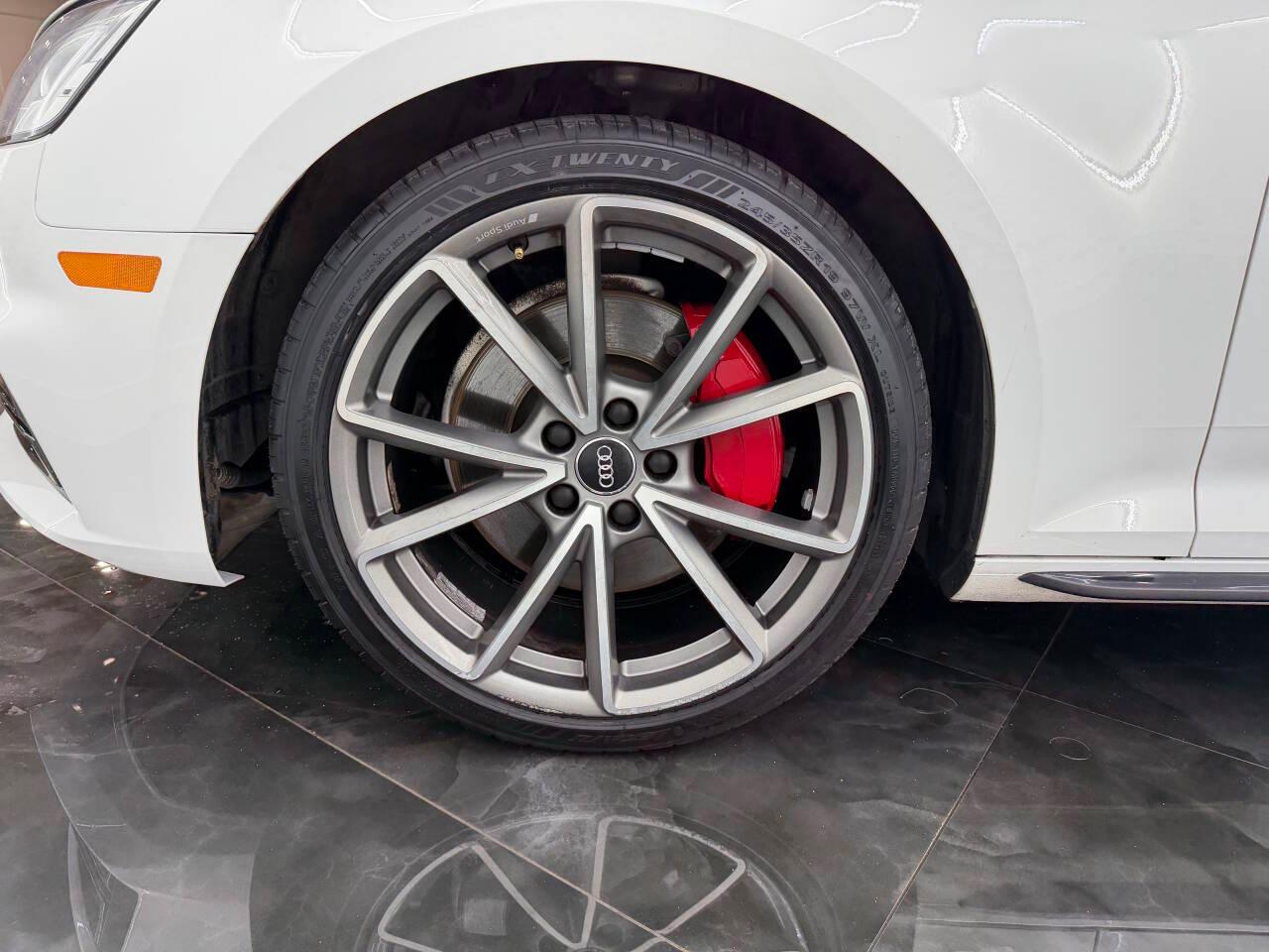 Audi A4 2.0 TFSI Premium Plus quattro 7A 2018