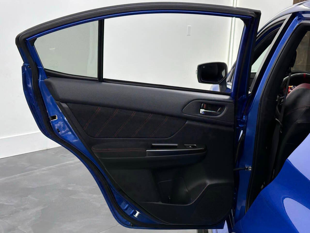 Subaru WRX STI 4-Door 2017