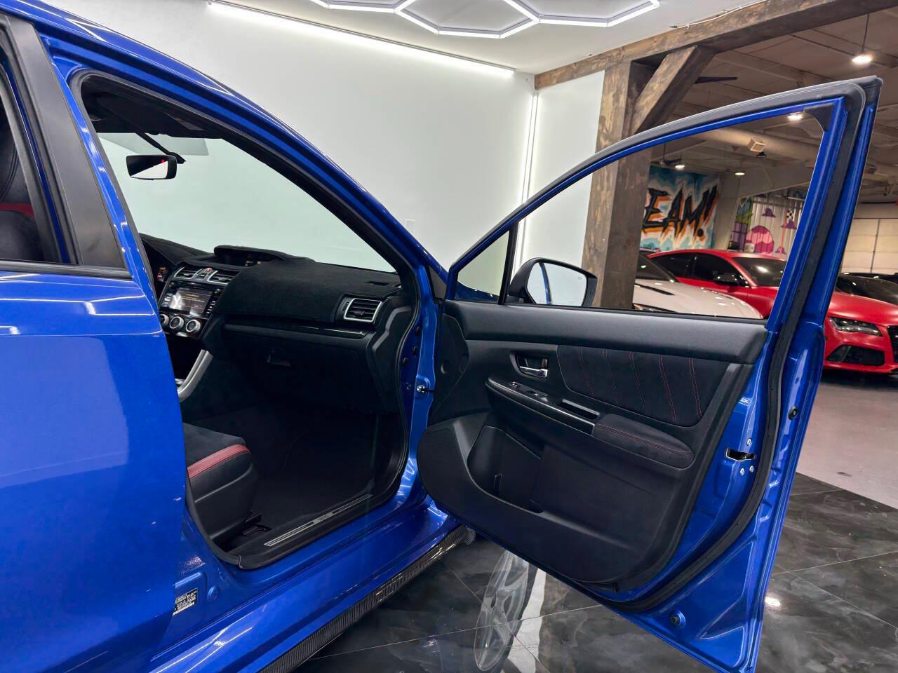 Subaru WRX STI 4-Door 2017