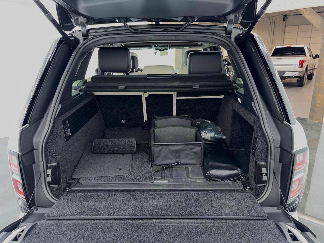 Land Rover Range Rover P525 HSE Westminster 2021