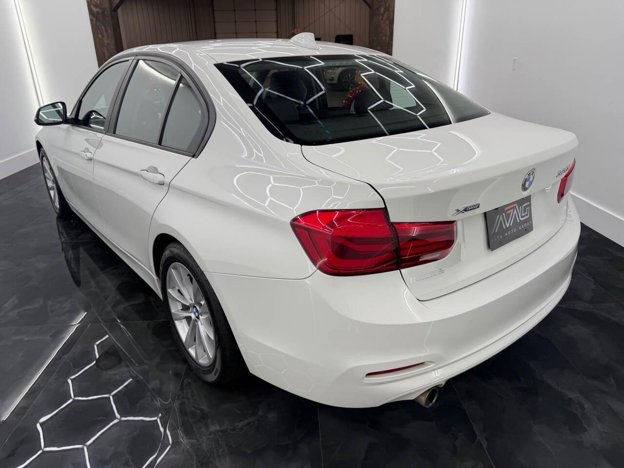 BMW 3-Series 320i xDrive Sedan 2018