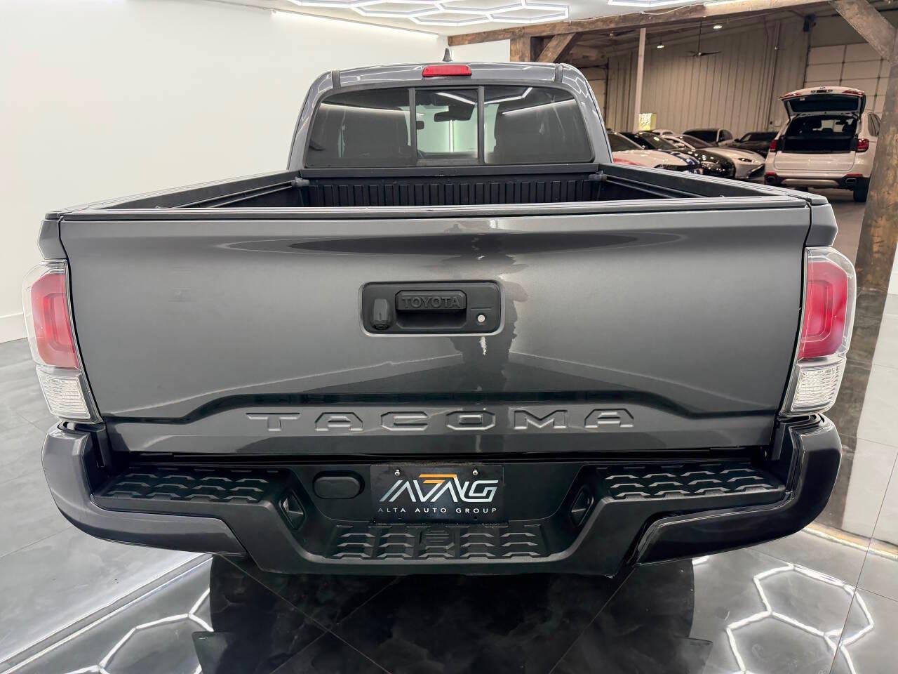 Toyota Tacoma SR5 Access Cab I4 6AT 4WD 2020