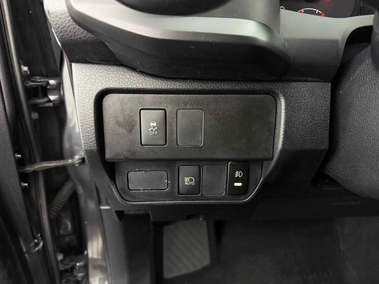 Toyota Tacoma SR5 Access Cab I4 6AT 4WD 2020