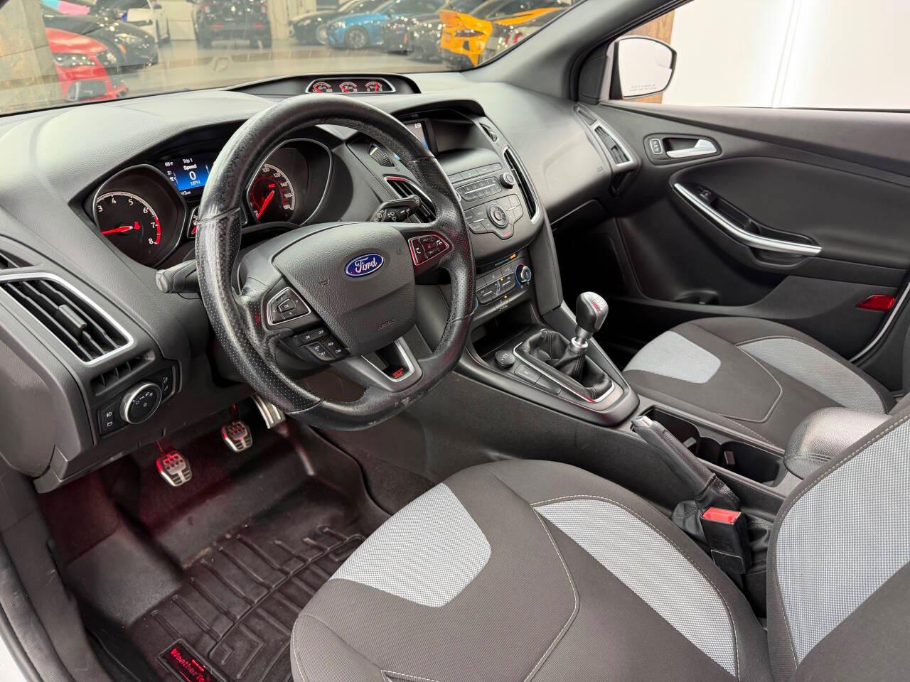 Ford Focus ST Hatch 2018